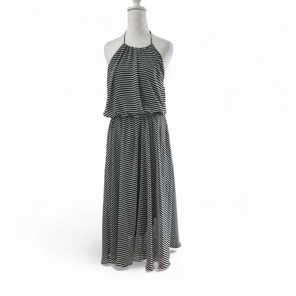 Isaac Mizrahi Dresses & Skirts - Isaac Mizrahi Halter Maxi Dress